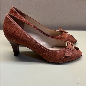 SILENE MADE IN ITALY LEATHER Elegant Brown Crocodile Embossed Peep-Toe Heels